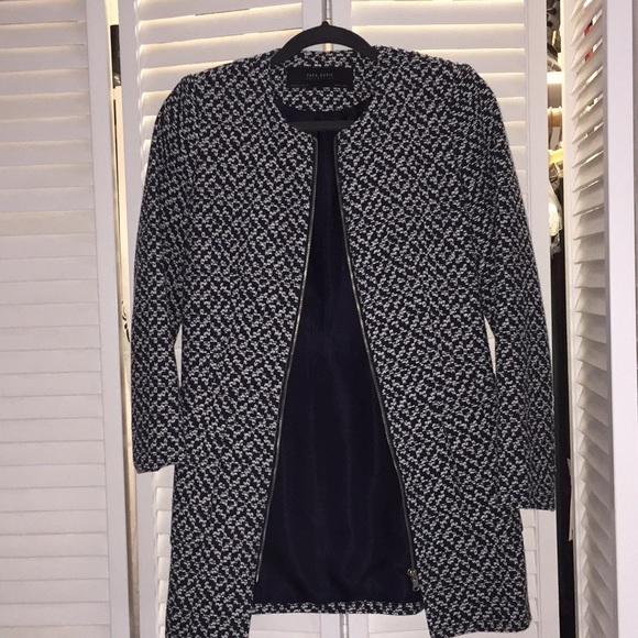 Zara Jackets & Blazers - Zara jacket